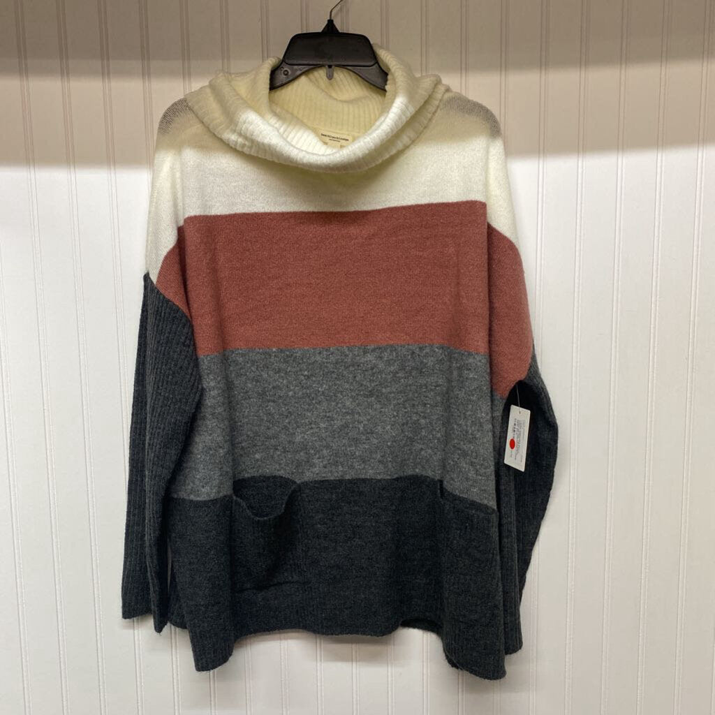 TURTLENECK SWEATER