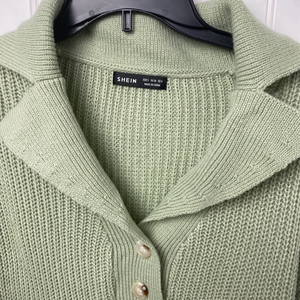 V NECK COLLARED SWEATER