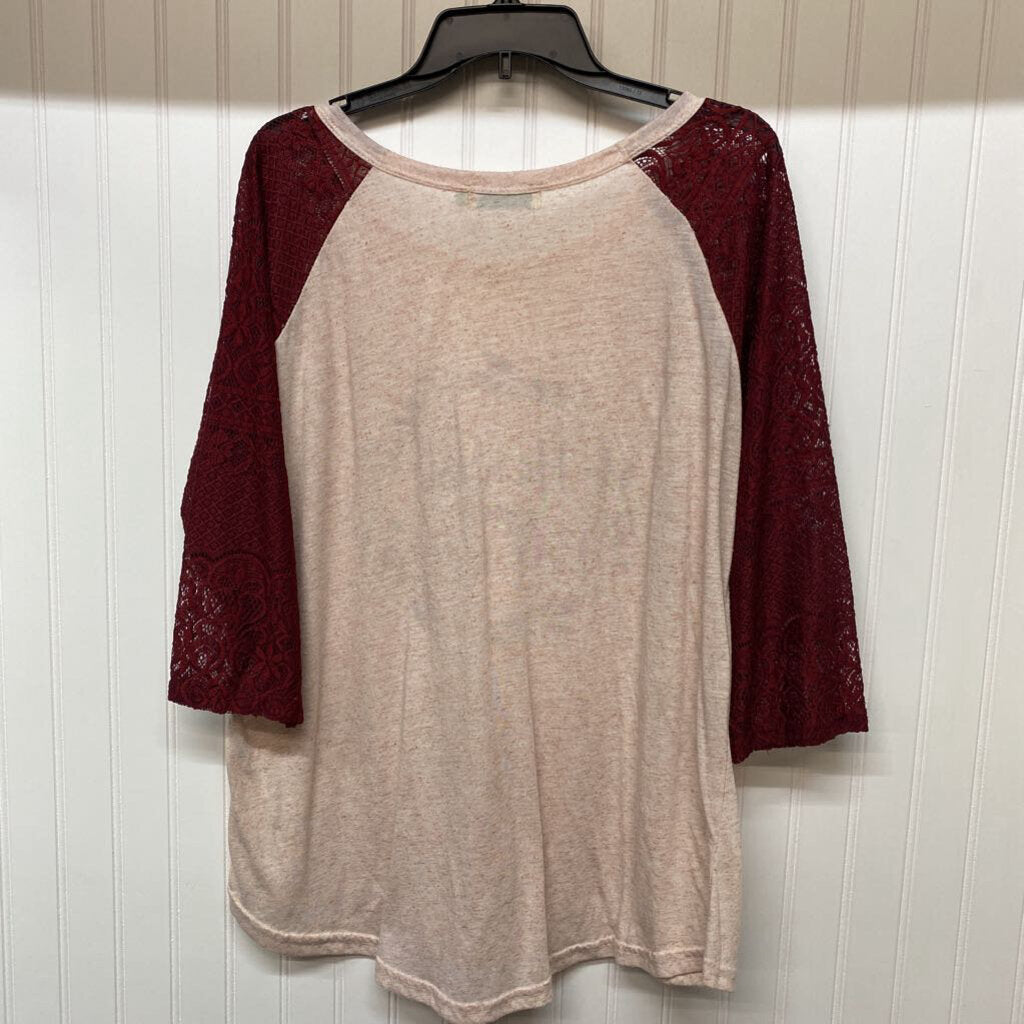 LONG SLEEVE GRAPHIC TEE