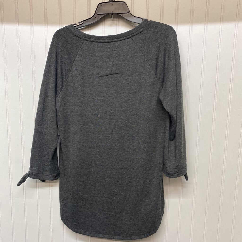LONG SLEEVED TOP