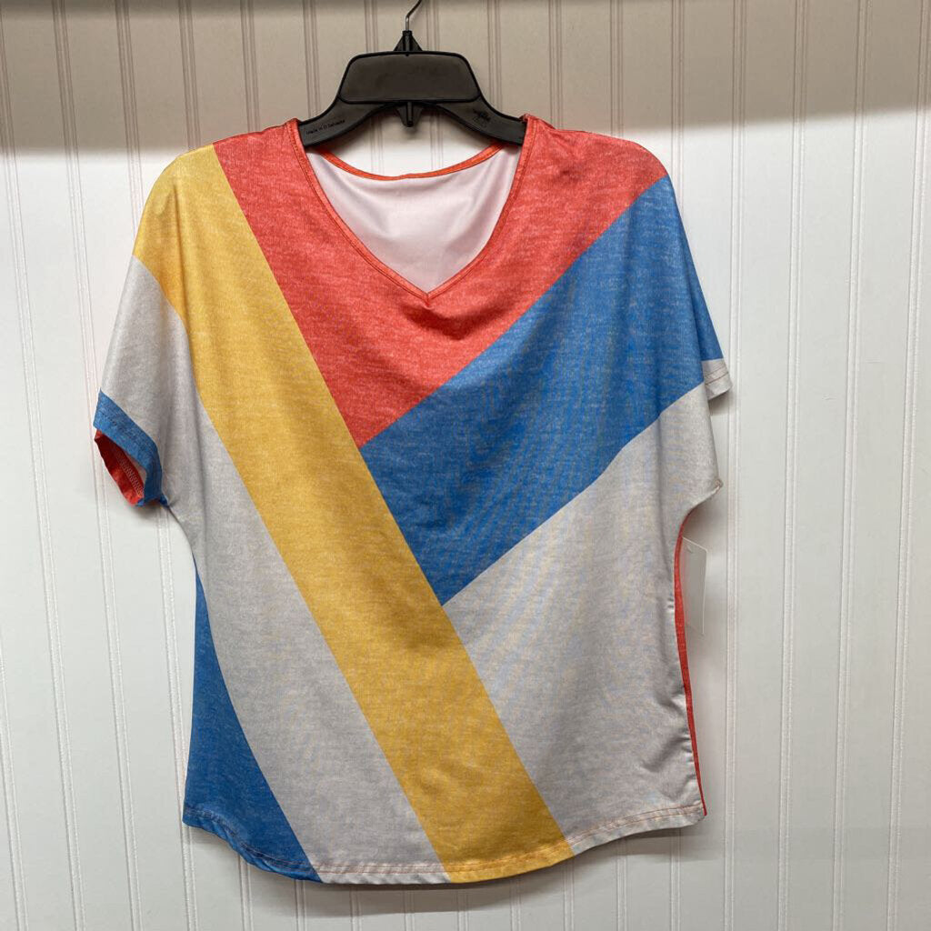 SHORT SLEEVED V NECK