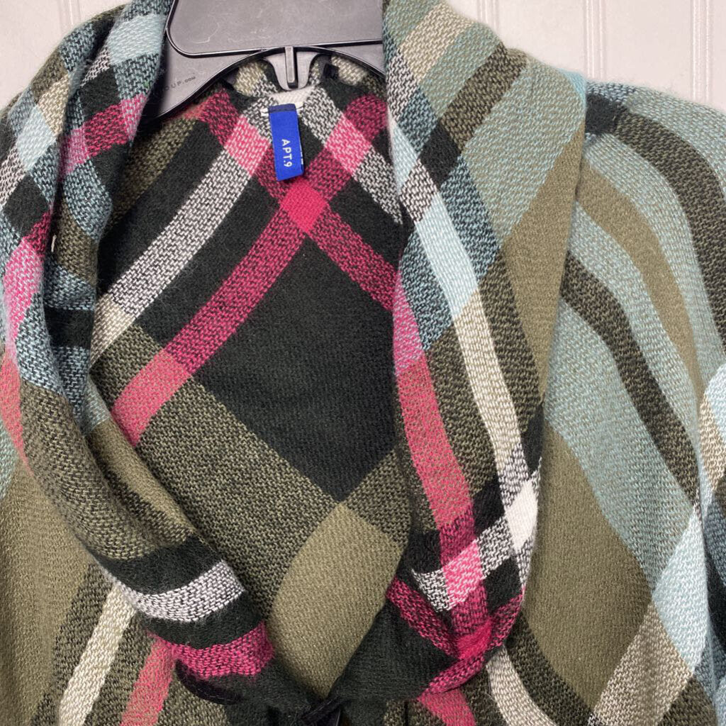 PLAID SHAWL