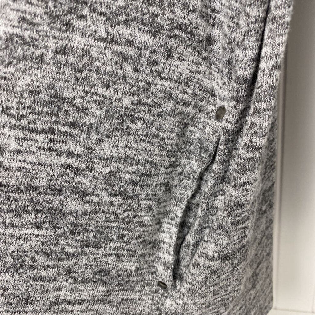 LONG SLEEVE KNIT TOP