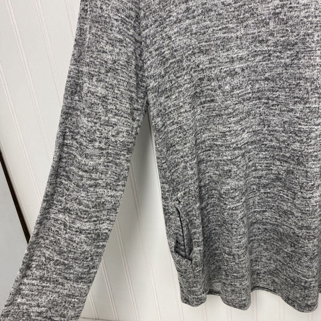 LONG SLEEVE KNIT TOP