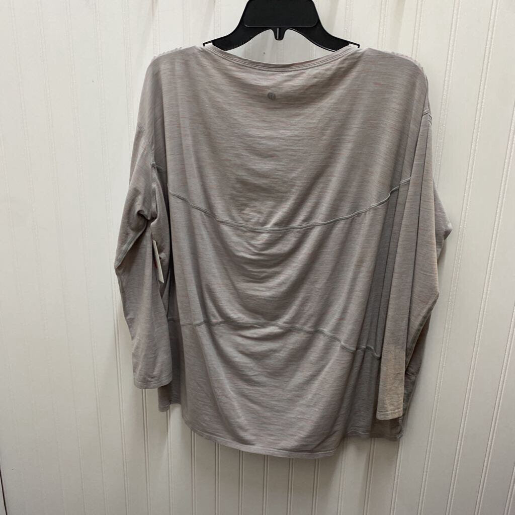 BETTER BRAND LONG SLEEVE ATHLETIC TOP