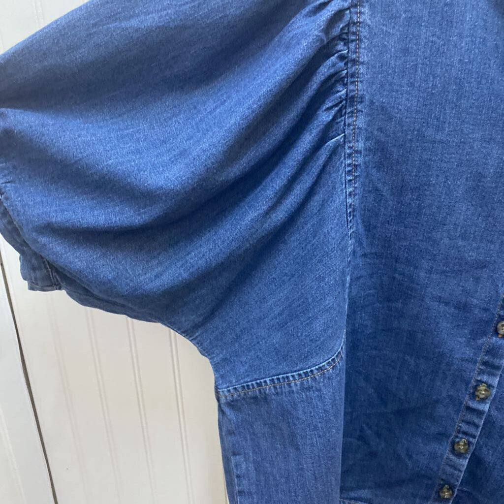 SHORT SLEEVE DENIM TOP
