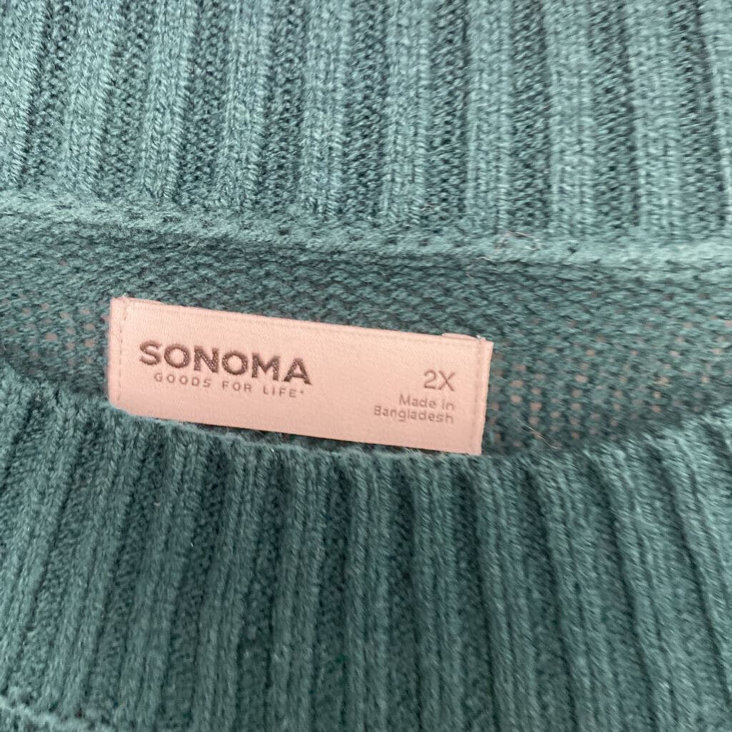 WOMENS PLUS SWEATER
