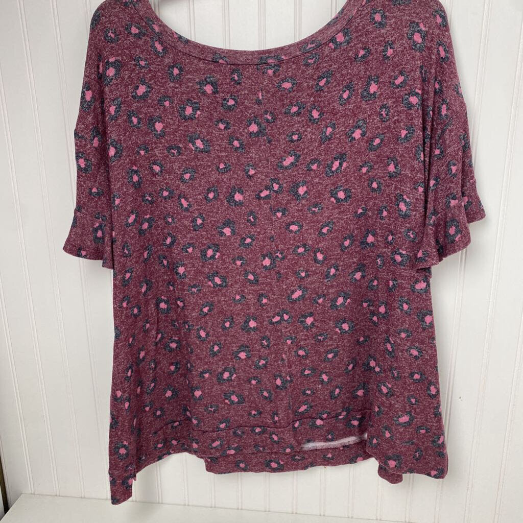 SHORT SLEEVE KNIT TOP