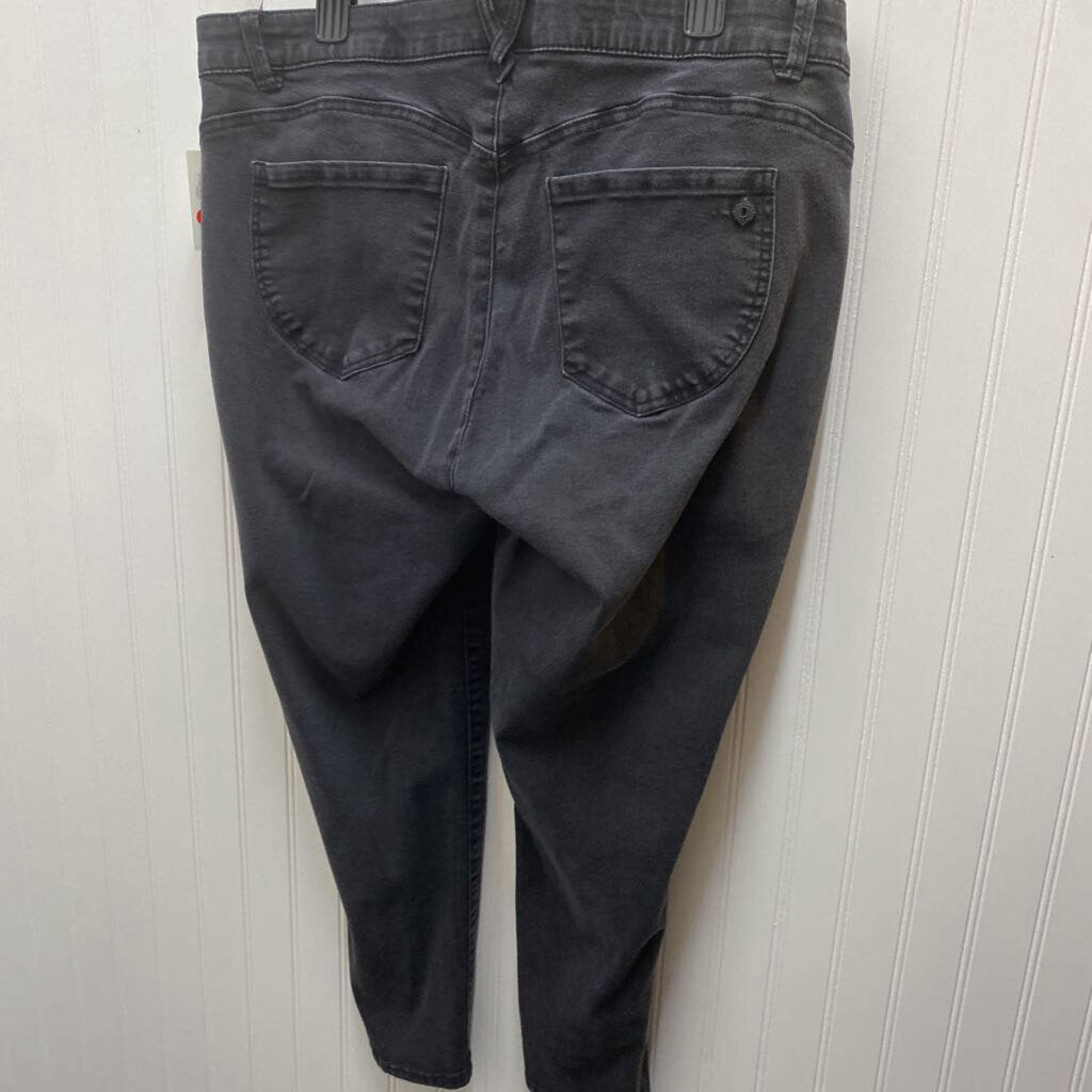 WOMENS PLUS SKINNY JEANS