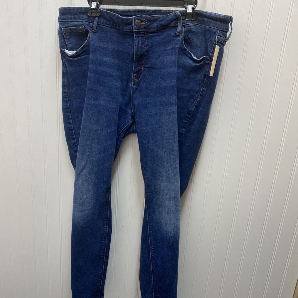WOMENS PLUS SKINNY JEANS