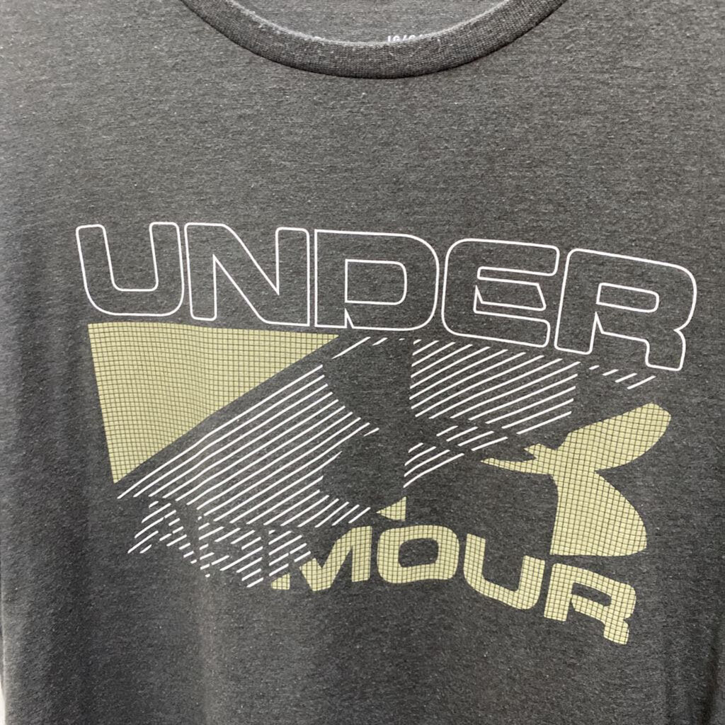 MENS GRAPHIC TEE