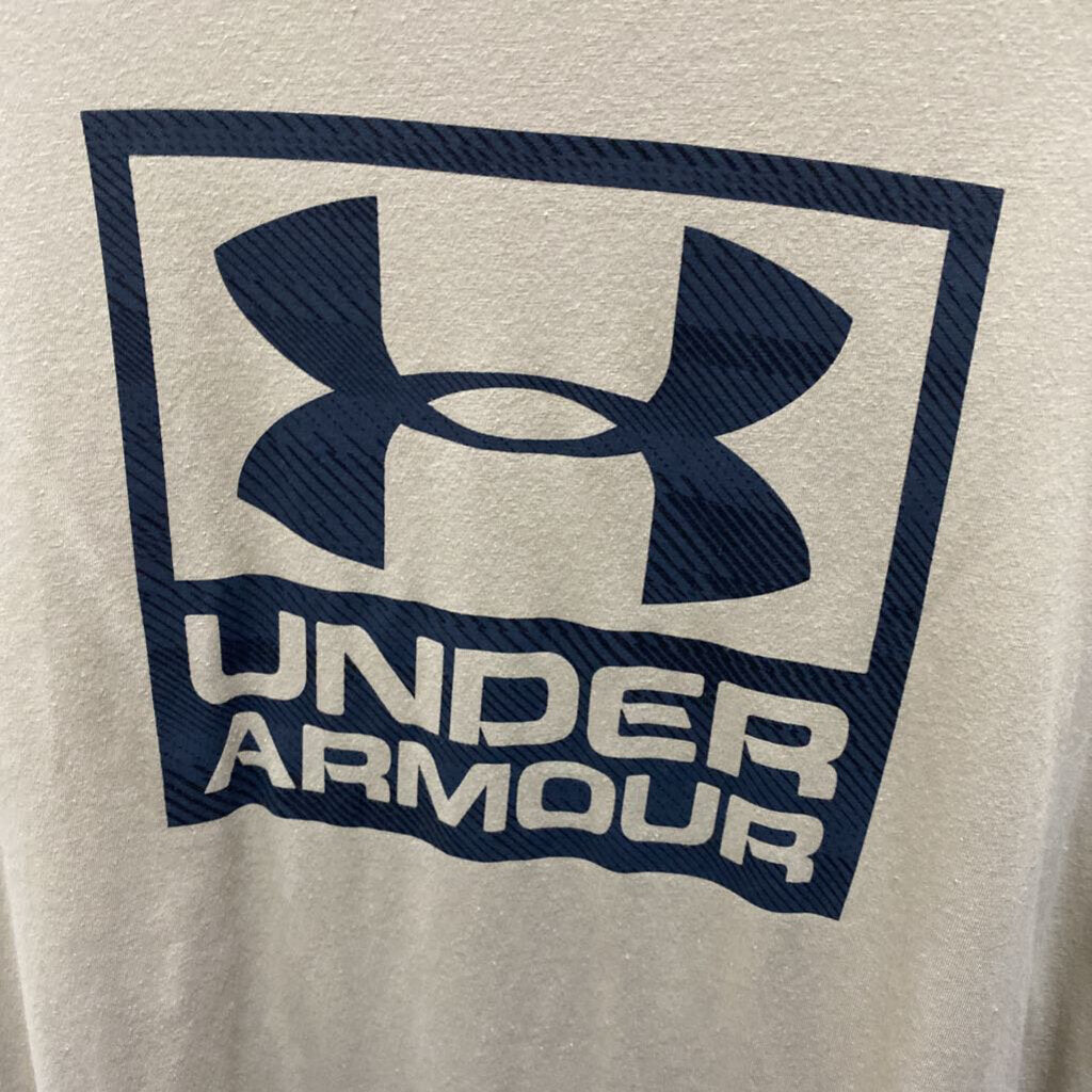 MENS GRAPHIC TEE