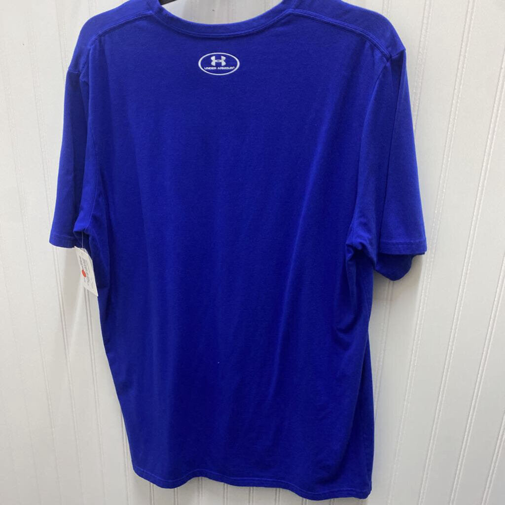 MENS GRAPHIC TEE
