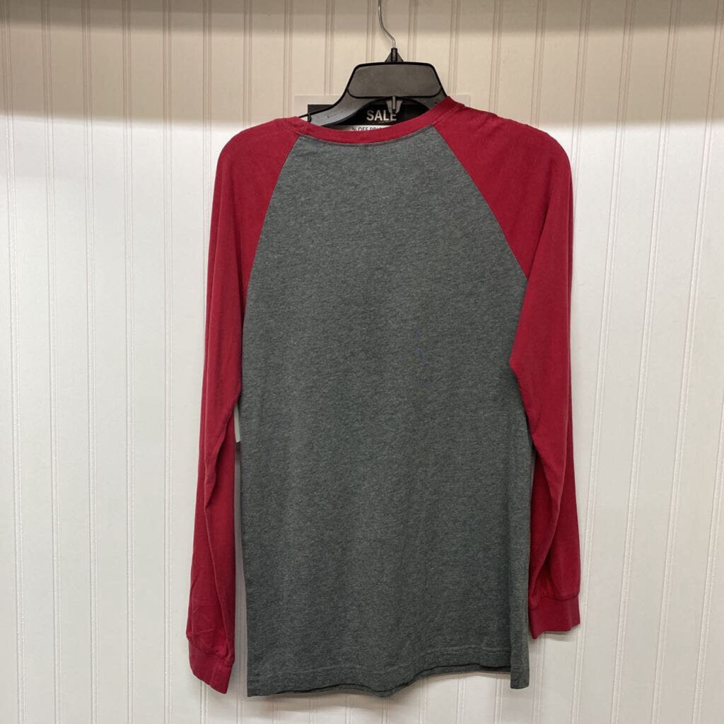 GRAPHIC LONG SLEEVED