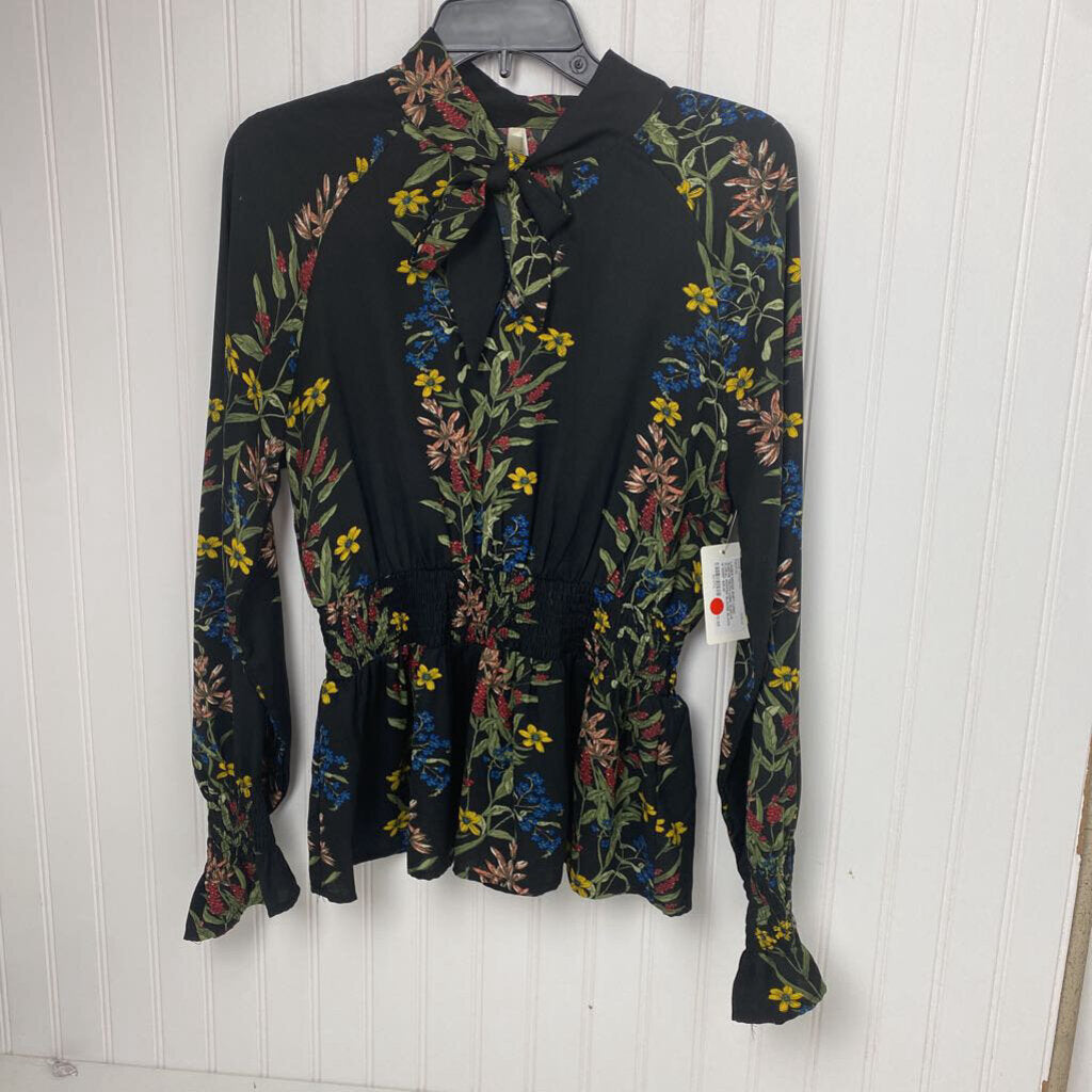 LONG SLEEVE FLORAL PRINTED BLOUSE