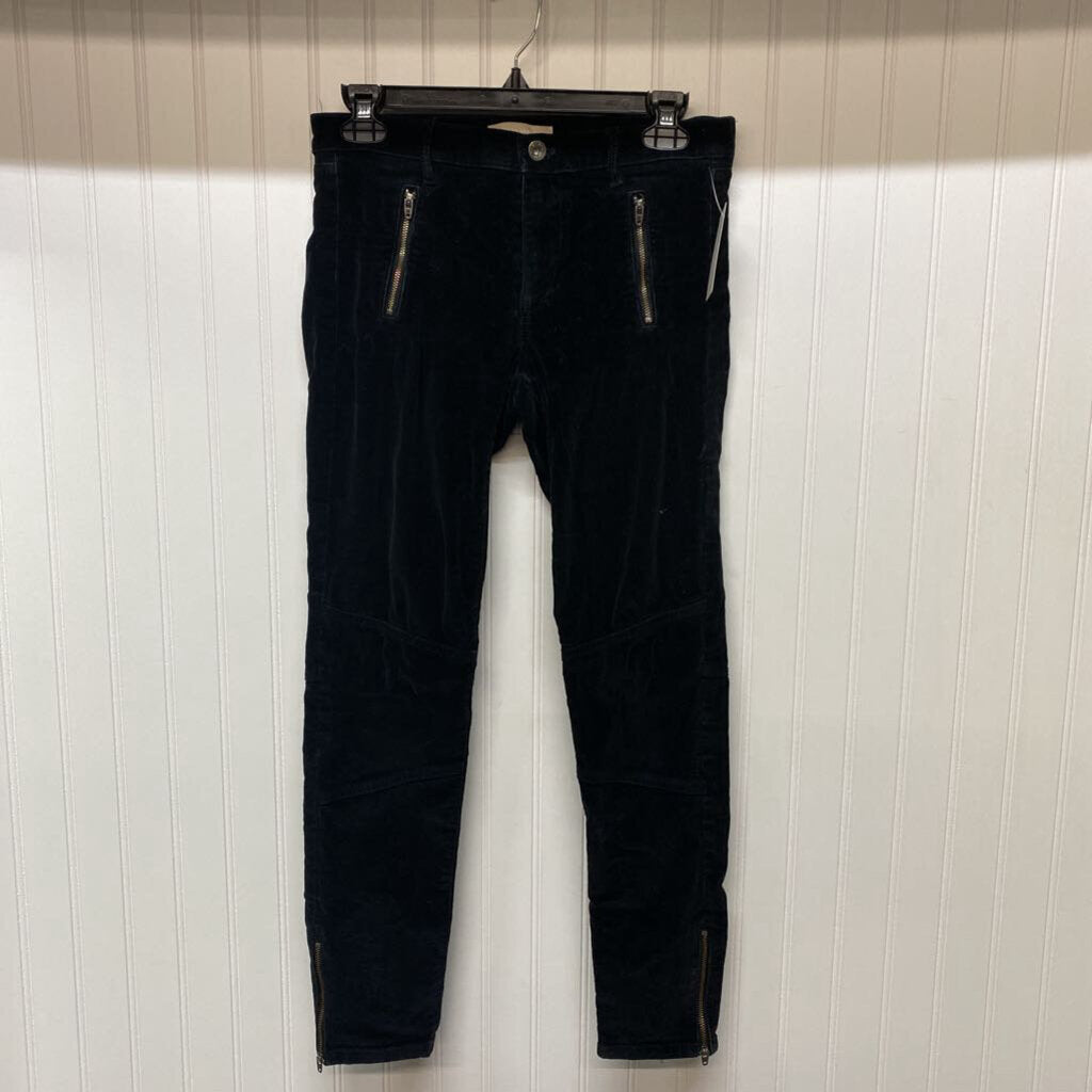 ZIPPER POCKET SKINNY FIT