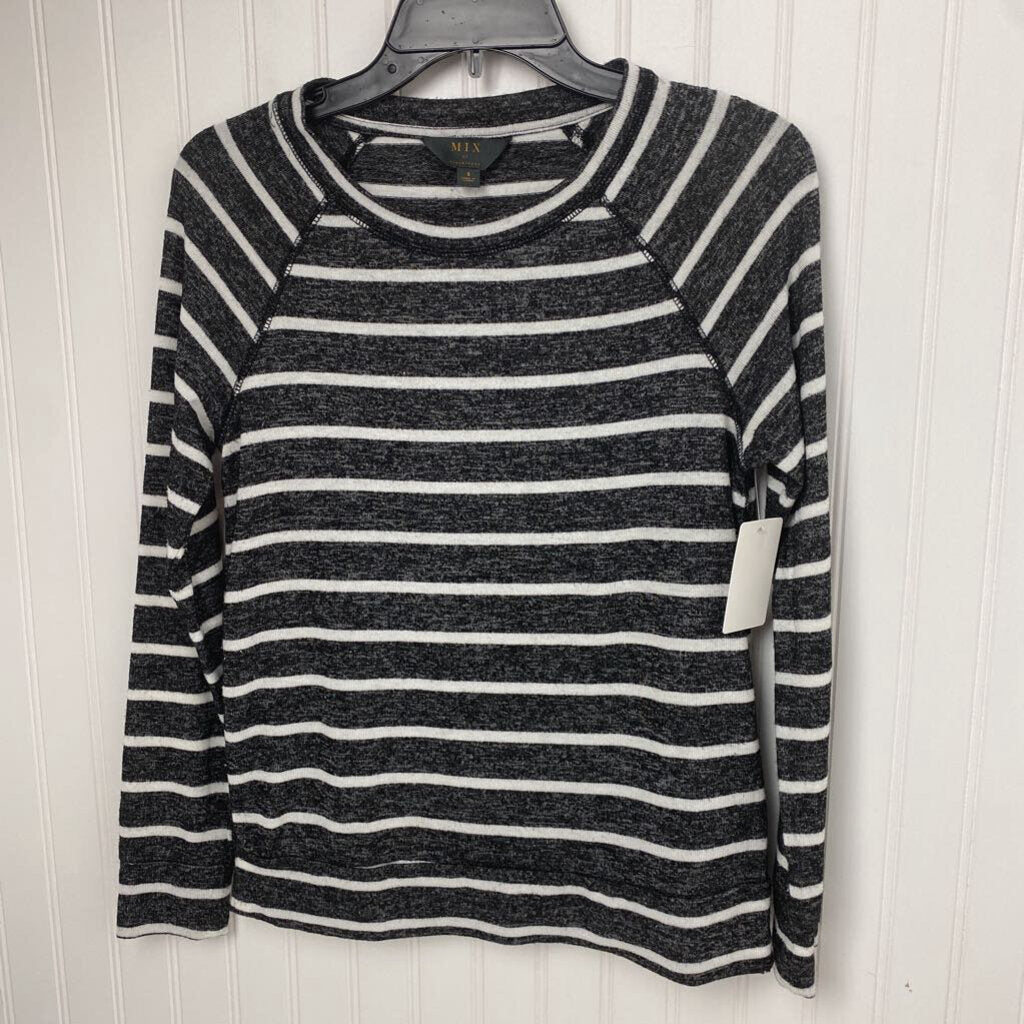 LONG SLEEVE KNIT TOP