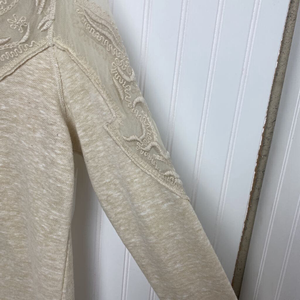 LONG SLEEVE KNIT TOP