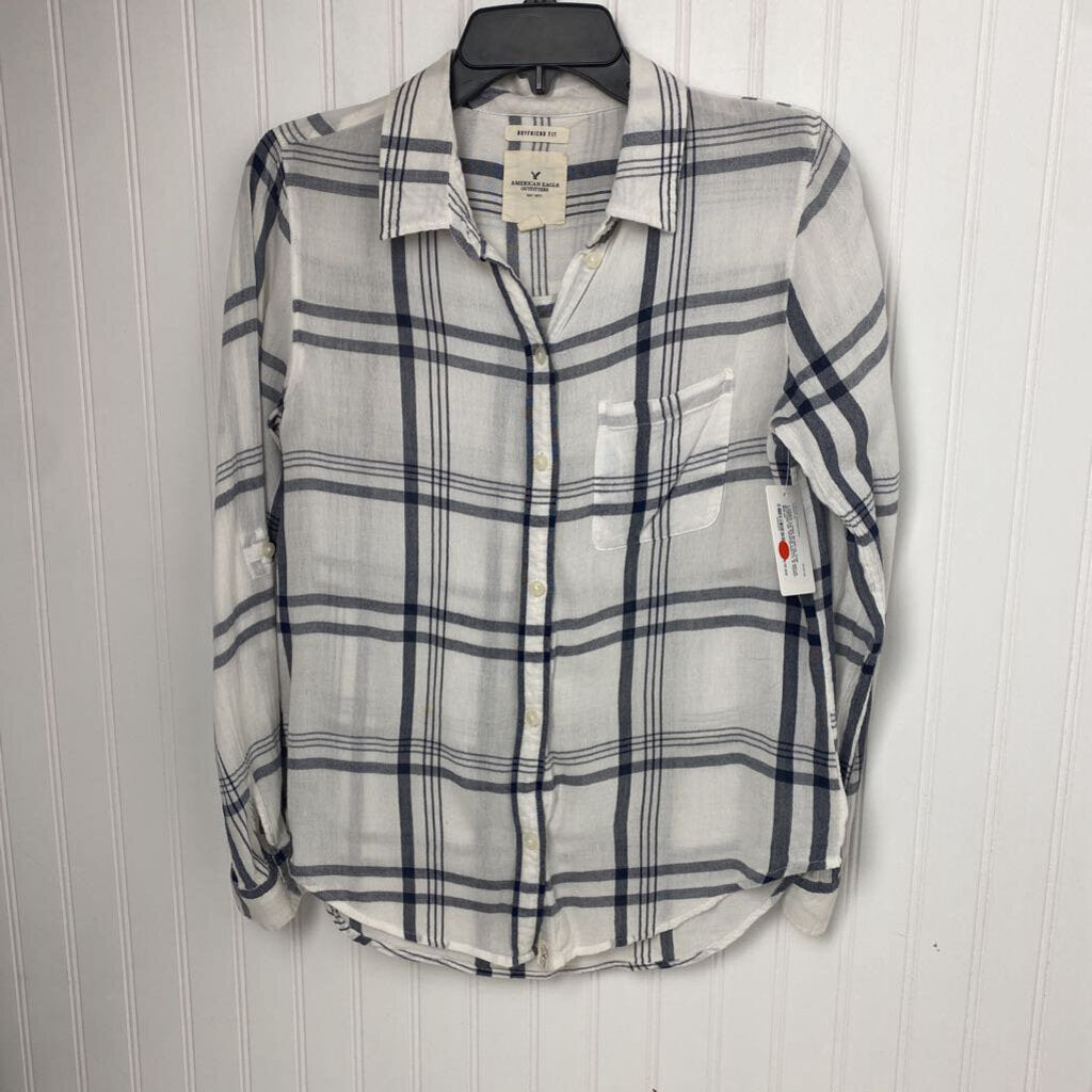 LONG SLEEVE BUTTON UP