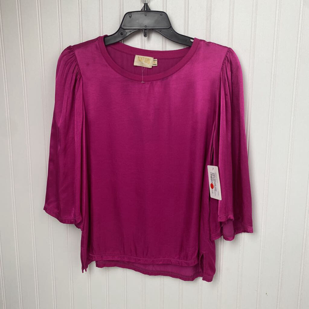 SHORT SLEEVE SATIN BLOUSE