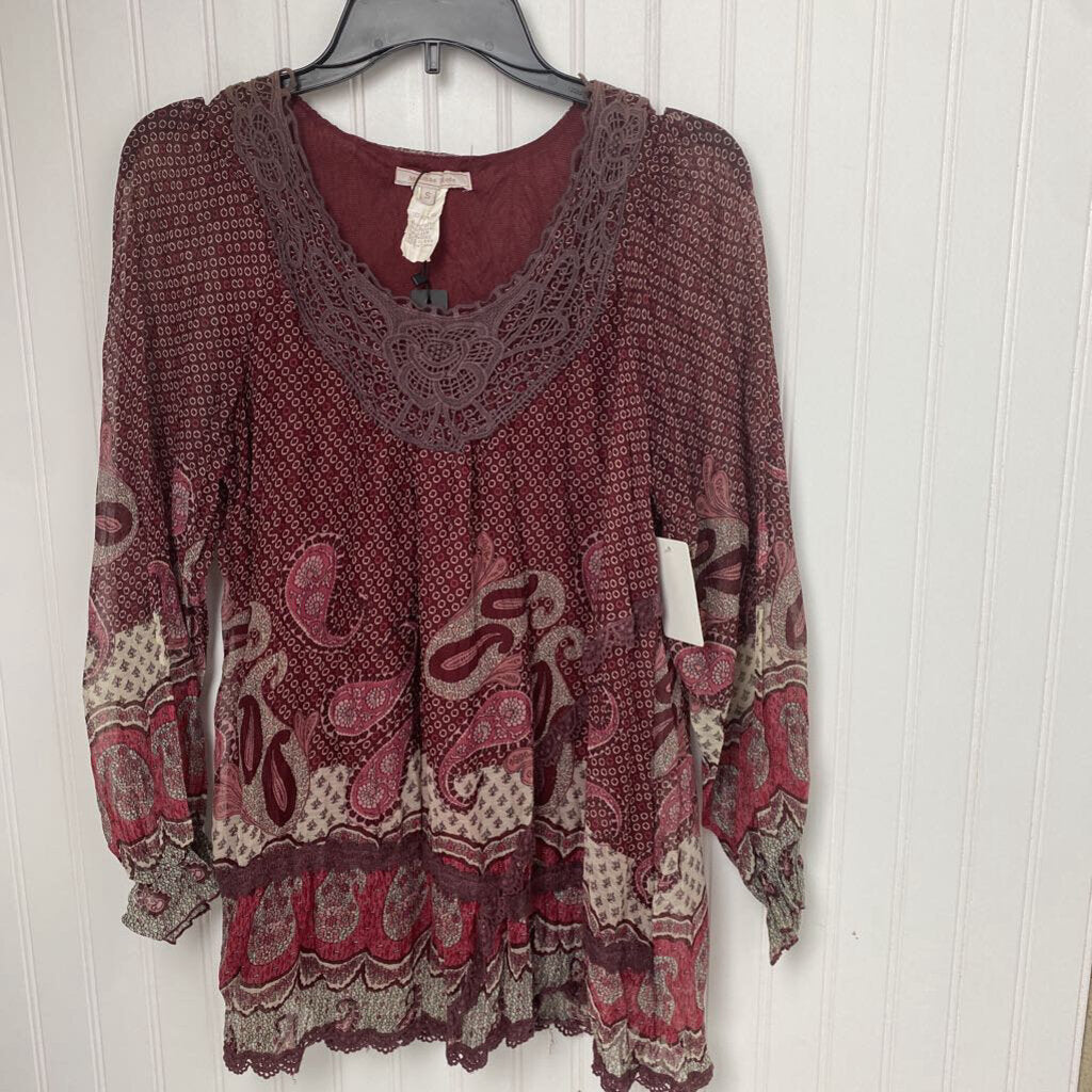 LONG SLEEVE SHEER BLOUSE