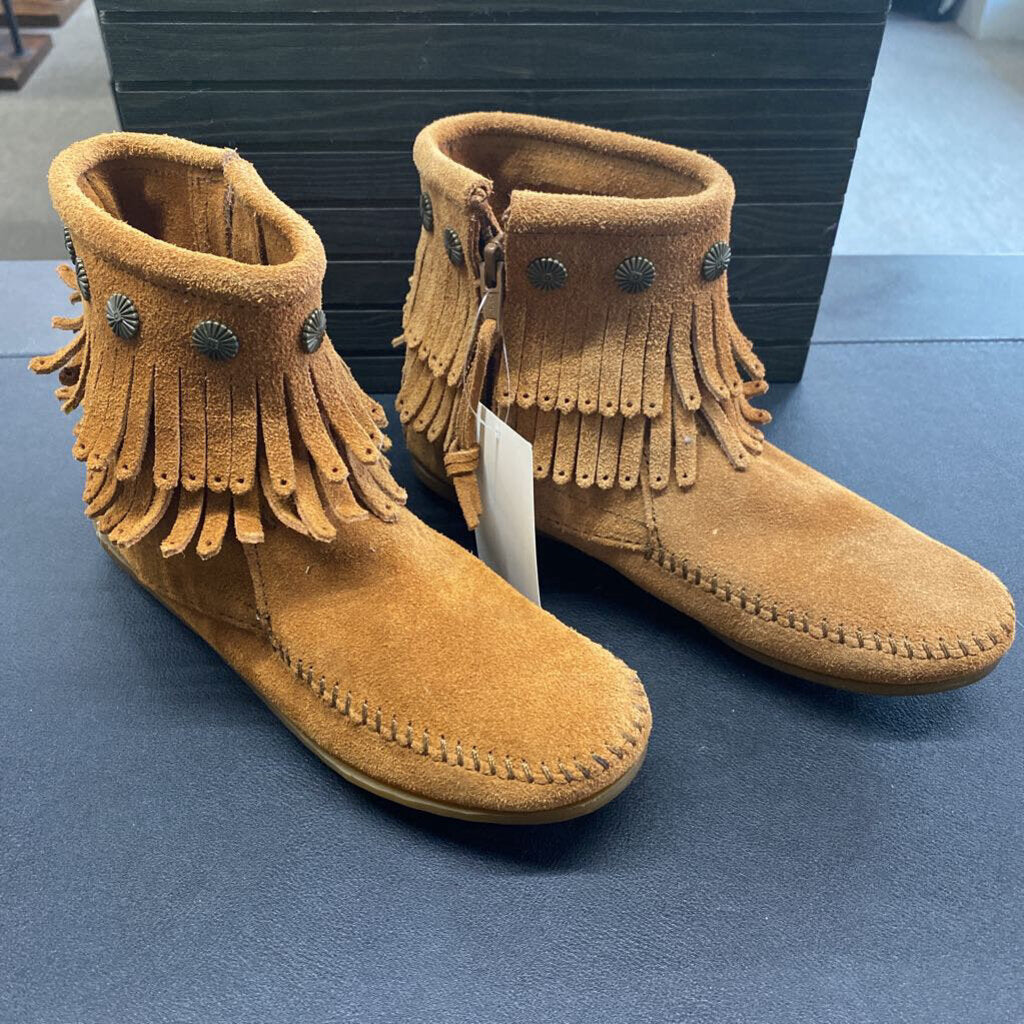 SUEDE ANKLE BOOTS