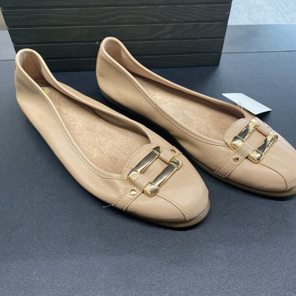 FLATS WITH GOLD BUCKLE
