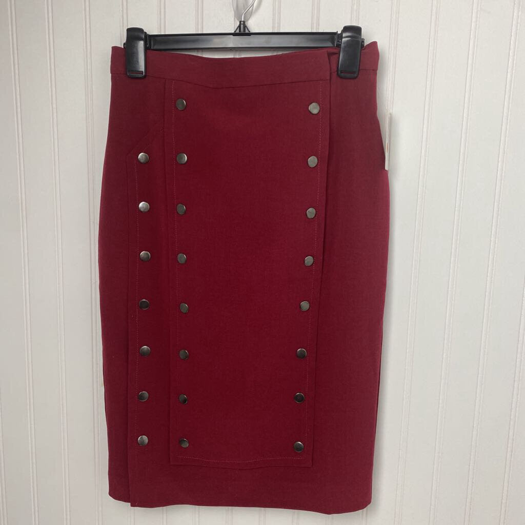 PENCIL SKIRT