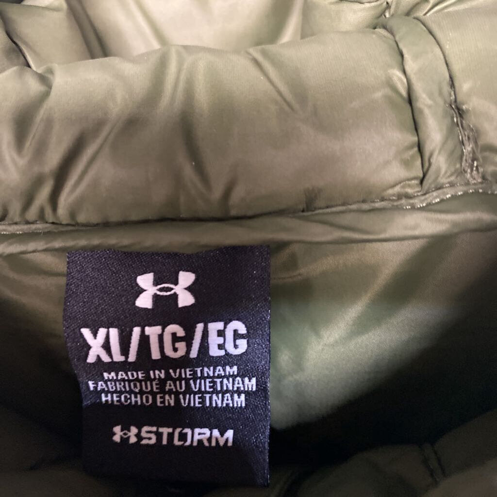 *HOODED PUFFER COAT