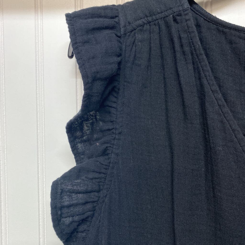 RUFFLED SLEEVED TOP