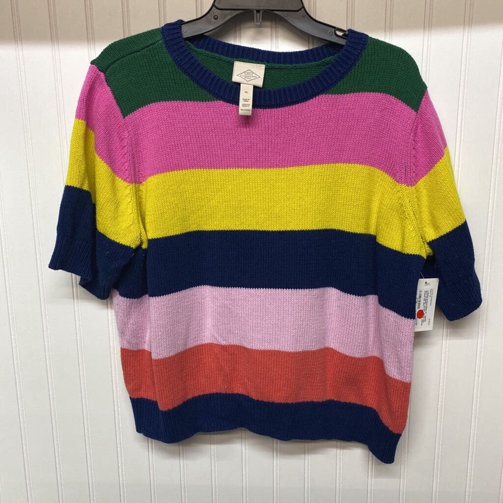 STRIPED SHORT SLEEVED SWEATER