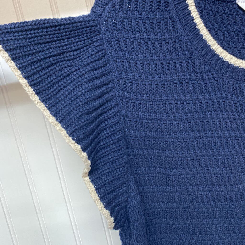 RUFFLED SHORT SLEEVED SWEATER
