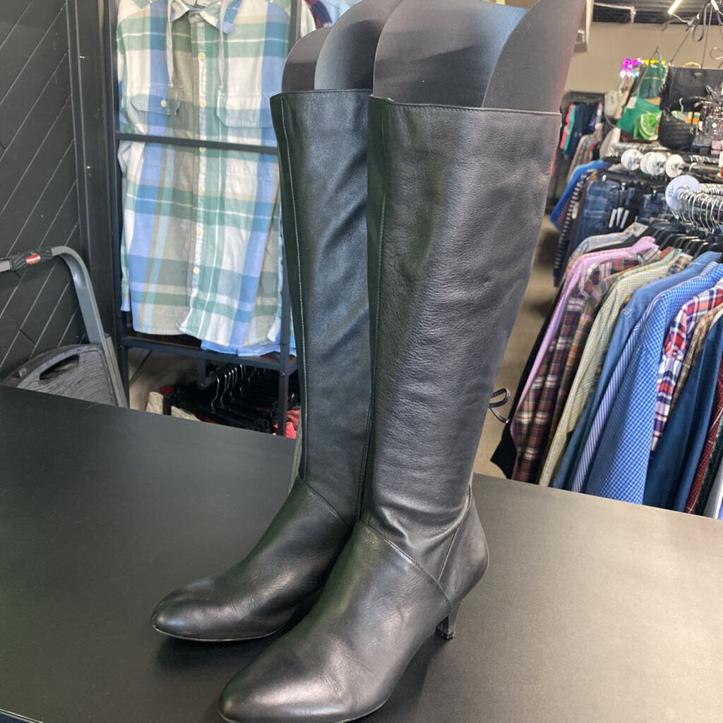 *MID CALF LEATHER KITTEN HEEL BOOTS