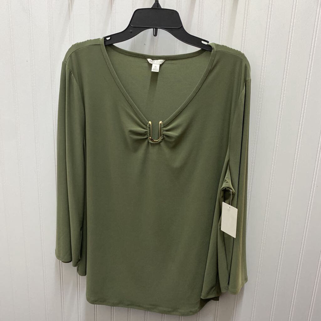 LONG SLEEVE KNIT TOP