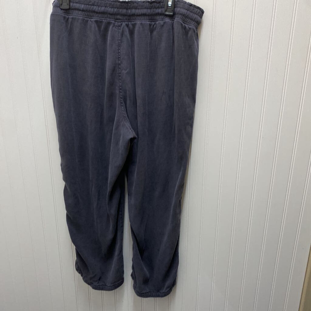 DRAWSTRING WAIST PANTS