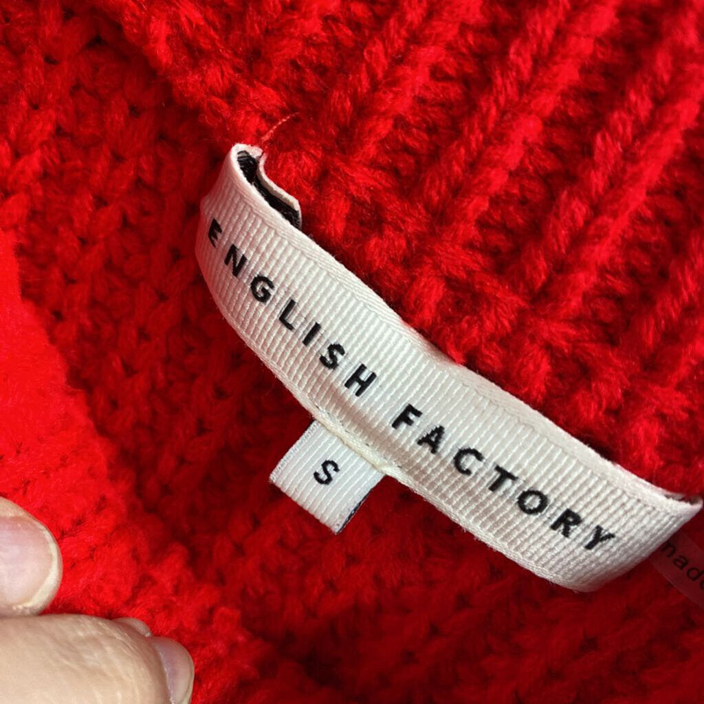 HEAVY KNITTED SWEATER