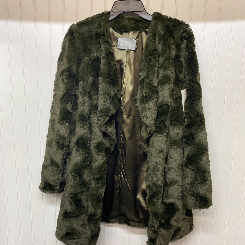 LADIES FAUX FUR COAT