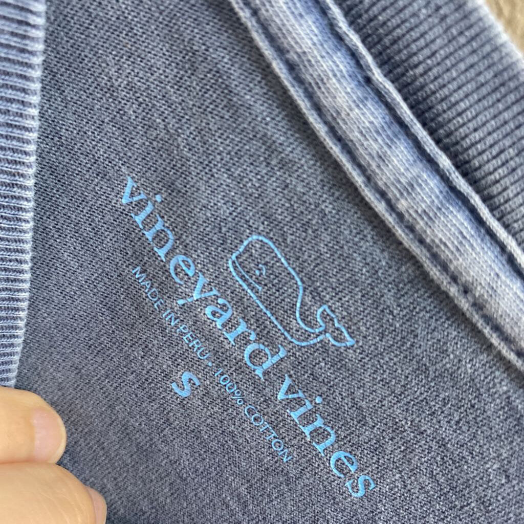 LONG SLEEVE GRAPHIC TEE