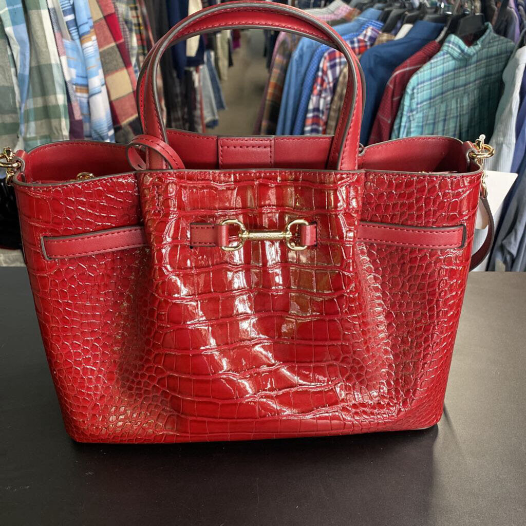 HANDBAG WITH STRAP