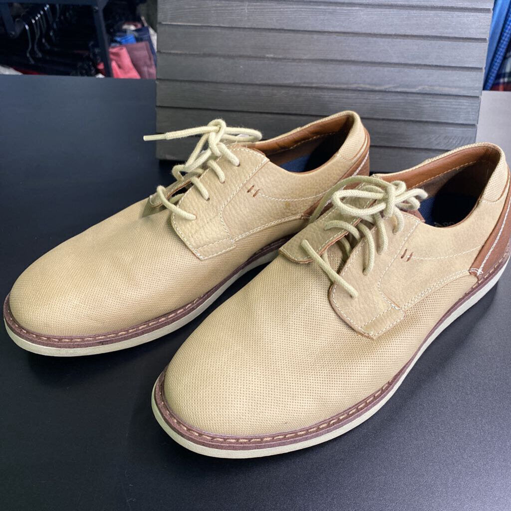 MENS CANVAS AND LEATHER SHOES