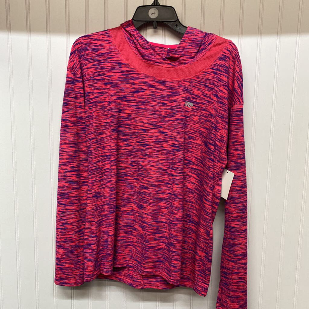 HOODED LONG SLEEVED