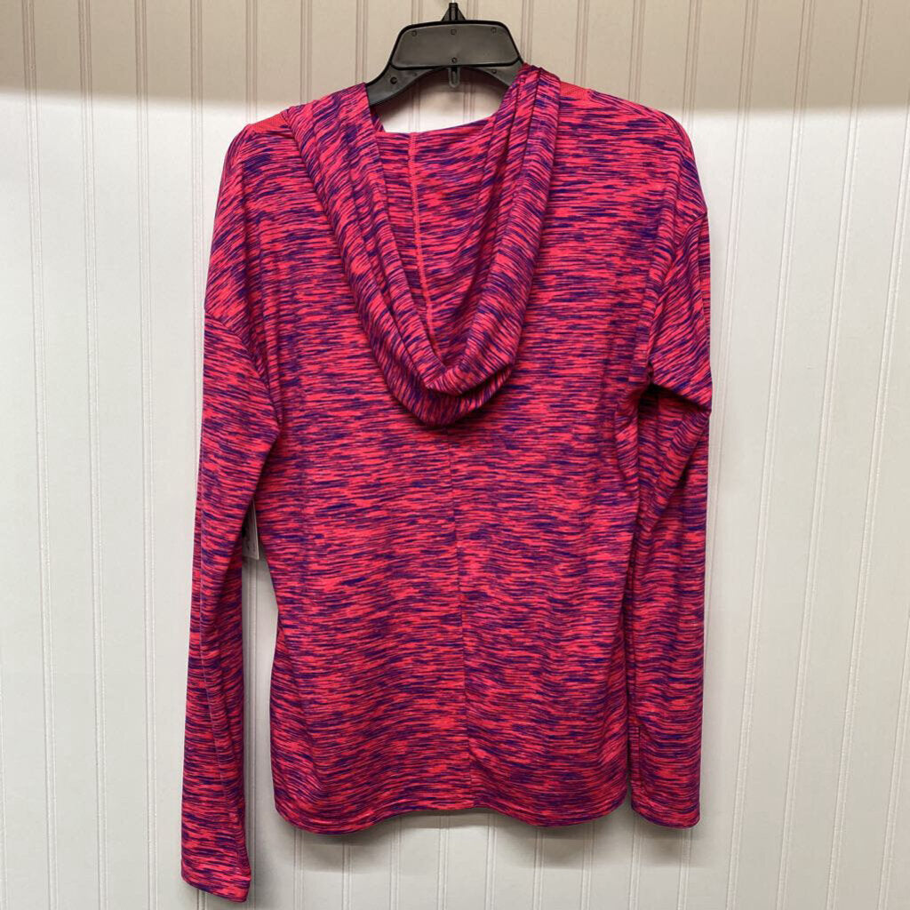 HOODED LONG SLEEVED