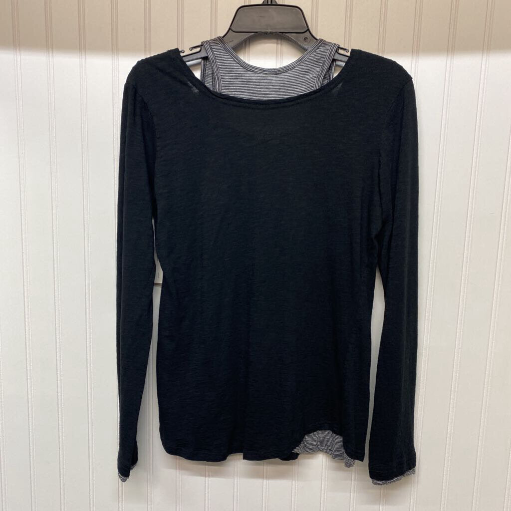 SCOOP NECK LONG SLEEVED