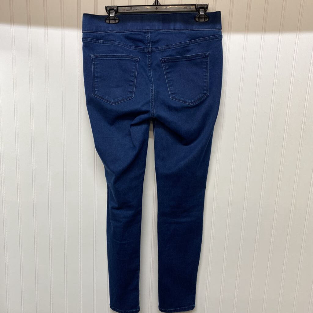 PULL ON SKINNY JEANS