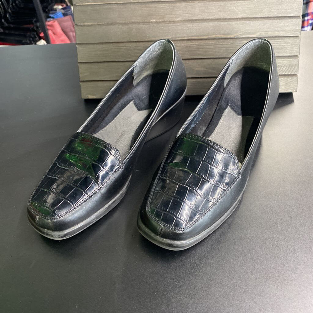 WEDGE DRESS SHOE