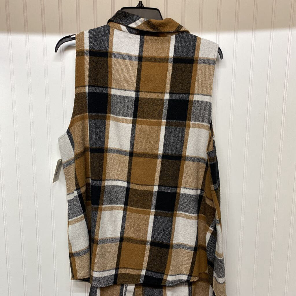 WOMENS PLUS SLEEVELESS FLANNEL