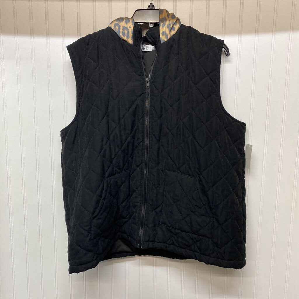 HOODED QUILTED VEST