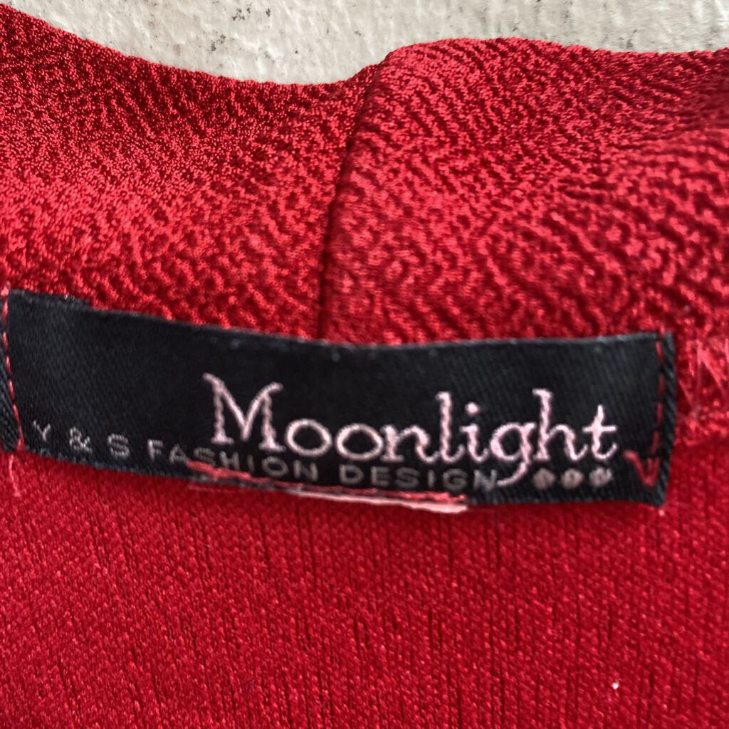 RED WITH BIG BLACK BUTTON