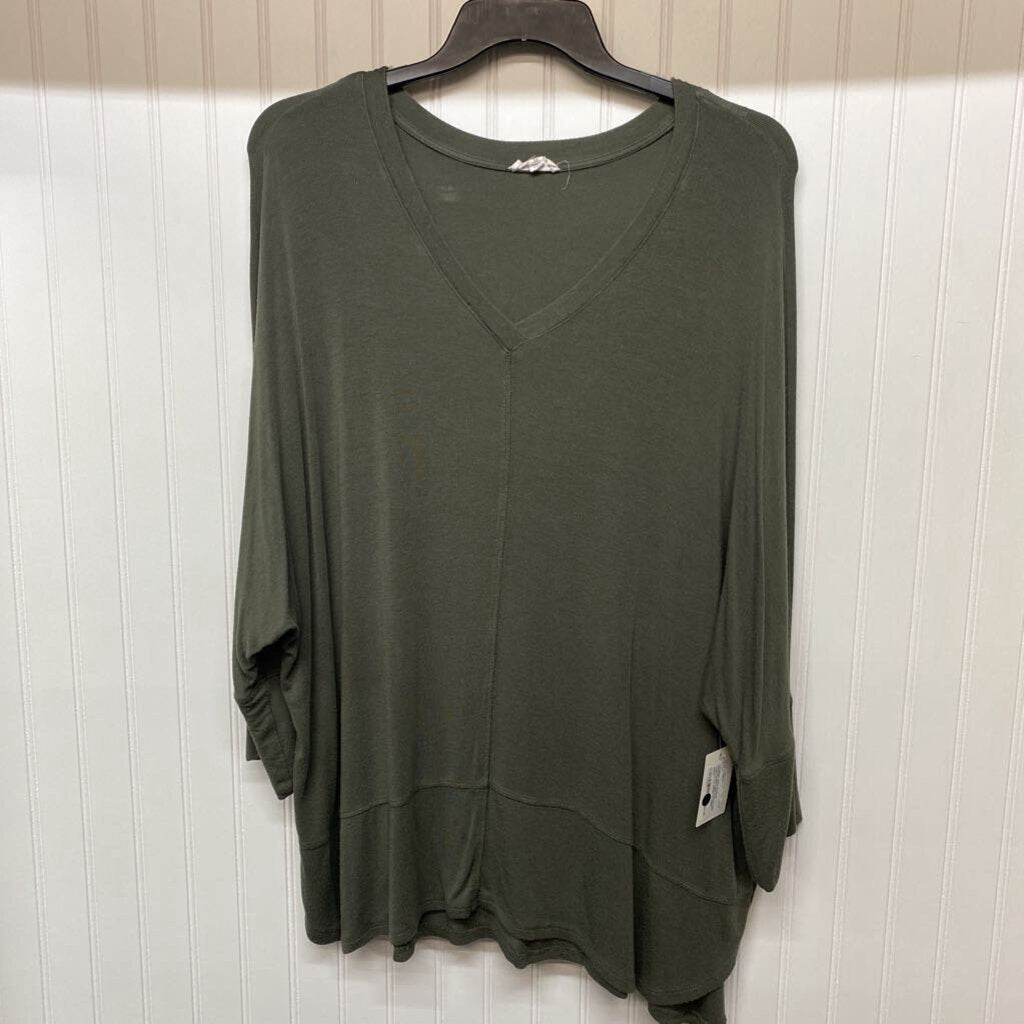 LONG SLEEVE KNIT TUNIC