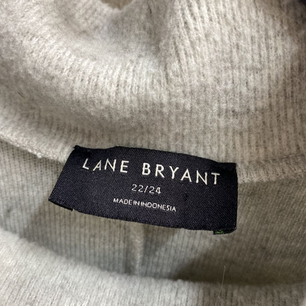 SLEEVELESS SWEATER